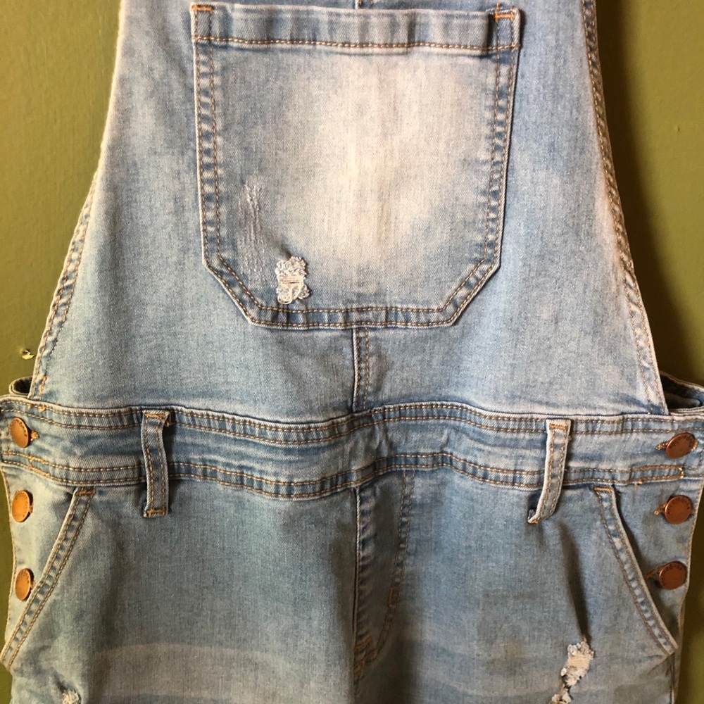 Short Overalls - Picture 2 of 5